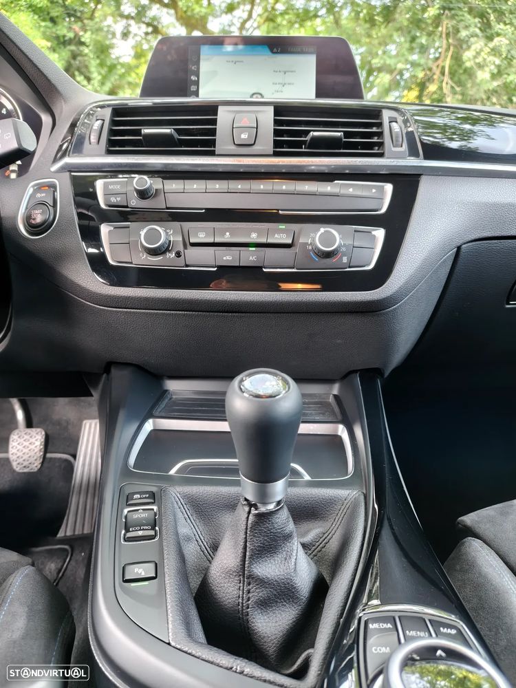 BMW 116 d Pack M - 13