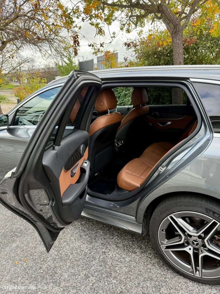 Mercedes-Benz C 300 de AMG Line - 18