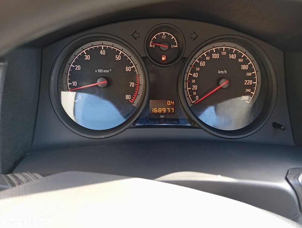 Opel Astra 1.4 - 10