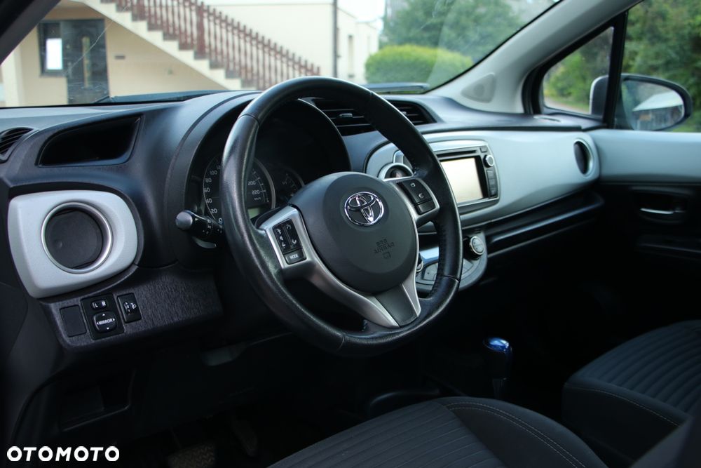 Toyota Yaris - 7