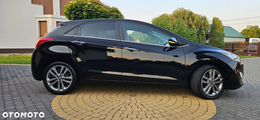 Hyundai i30 1.6 CRDi Premium - 3