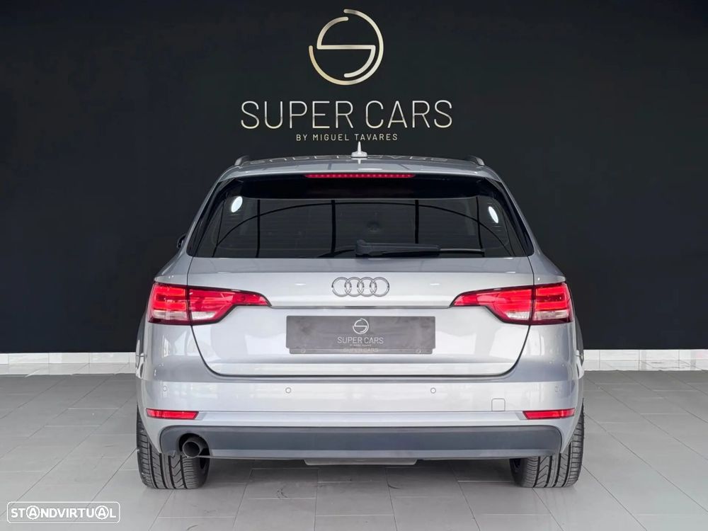 Audi A4 Avant 2.0 TDI Business Line - 4