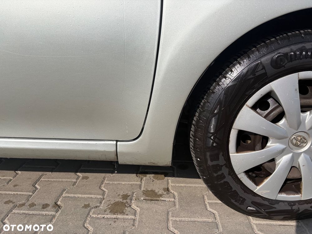 Toyota Auris 1.4 D-4D Luna - 9