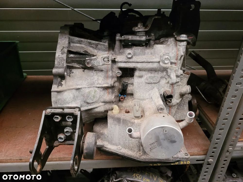 SKRZYNIA BIEGÓW AUTOMATYCZNA AUTOMAT CVT K310E AURIS II AVENSIS 1.6 1.8 1ZR - 4