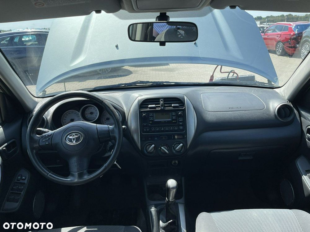 Toyota RAV4 4x4 Sol - 8