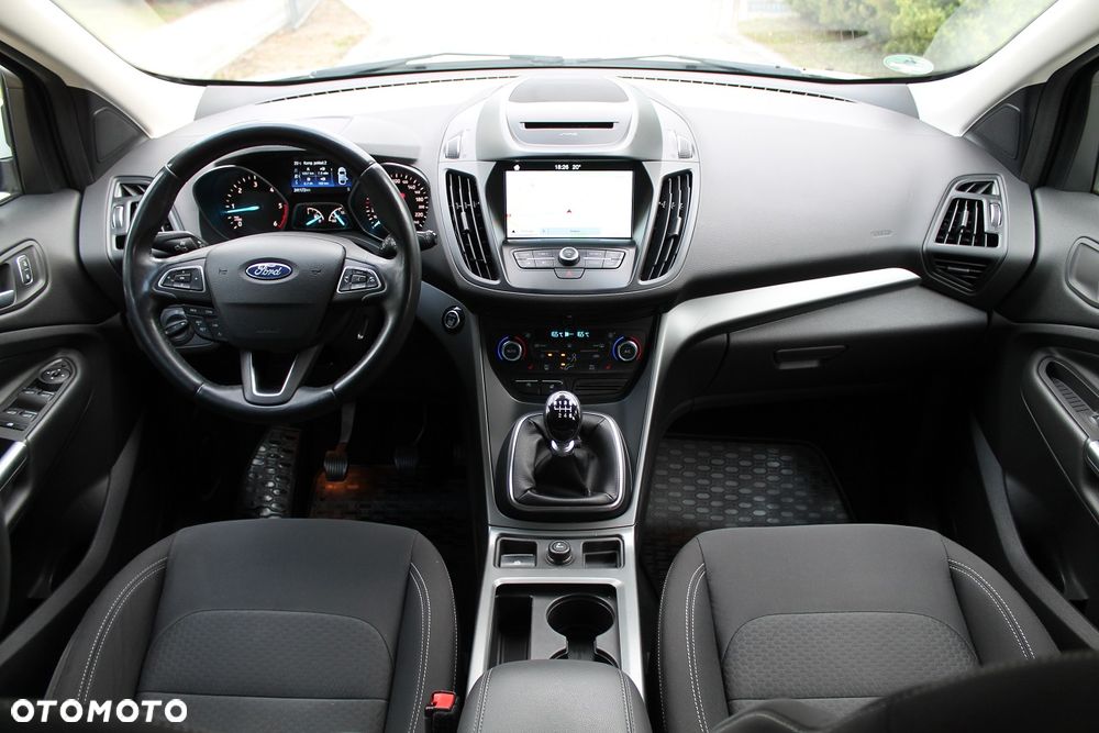 Ford Kuga 2.0 TDCi 2x4 Cool & Connect - 24