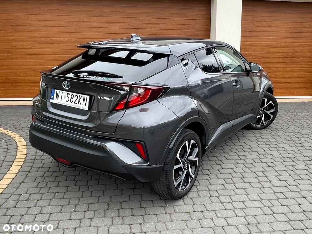Toyota C-HR - 4