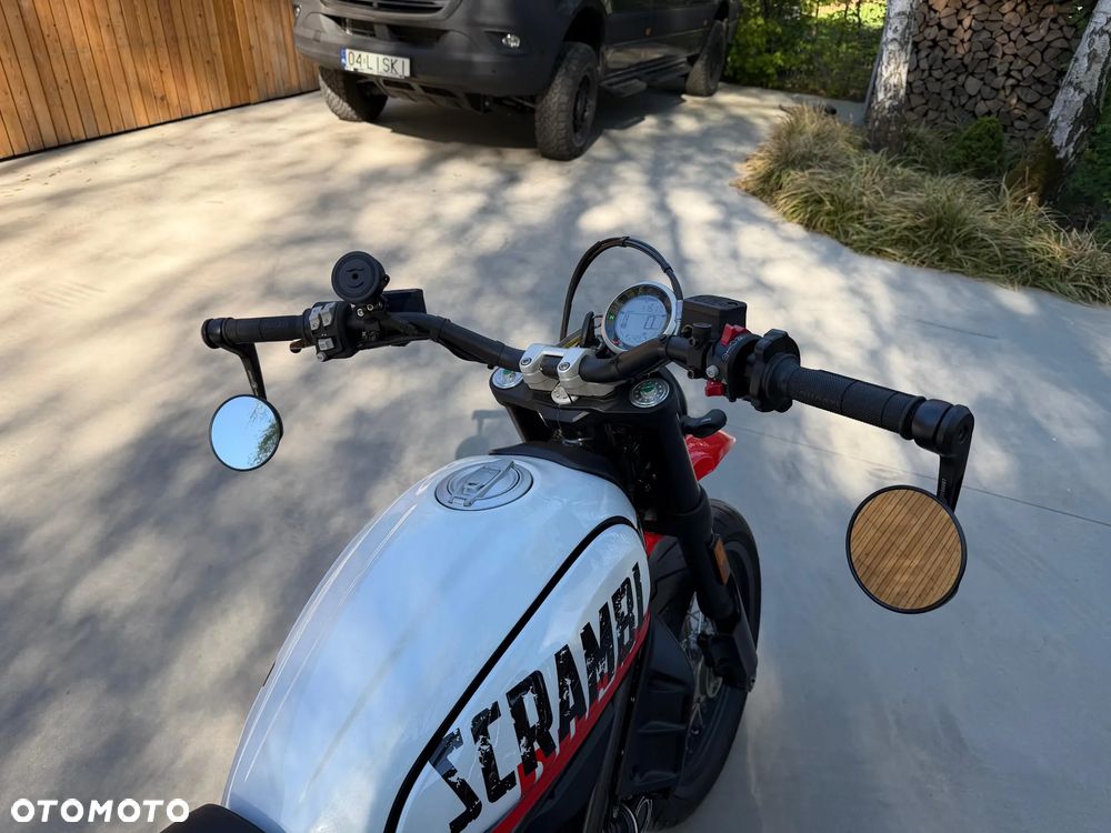 Ducati Scrambler - 16