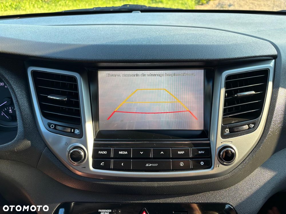 Hyundai Tucson 1.7 CRDI BlueDrive TourdePologne 2WD - 15