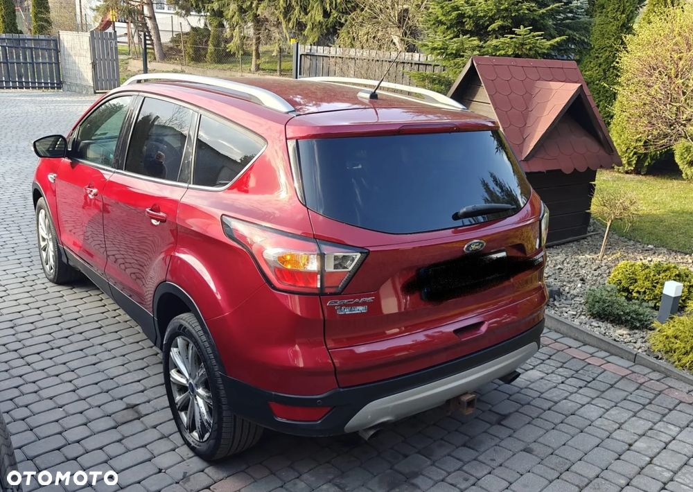 Ford Escape 2.0 EcoBoost AWD Titanium - 4