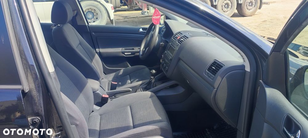 Volkswagen Golf 1.9 TDI Edition - 2