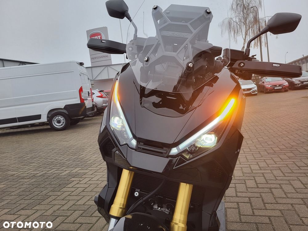 Honda X-ADV - 9