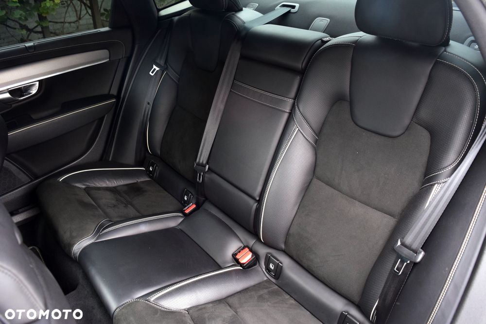 Volvo S90 D5 AWD R-Design - 25