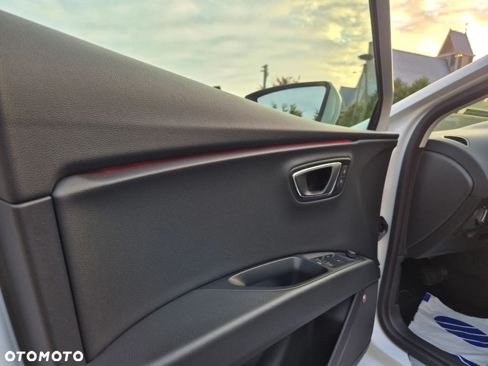 Seat Leon 2.0 TSI 4Drive DSG OPF X-Perience - 22