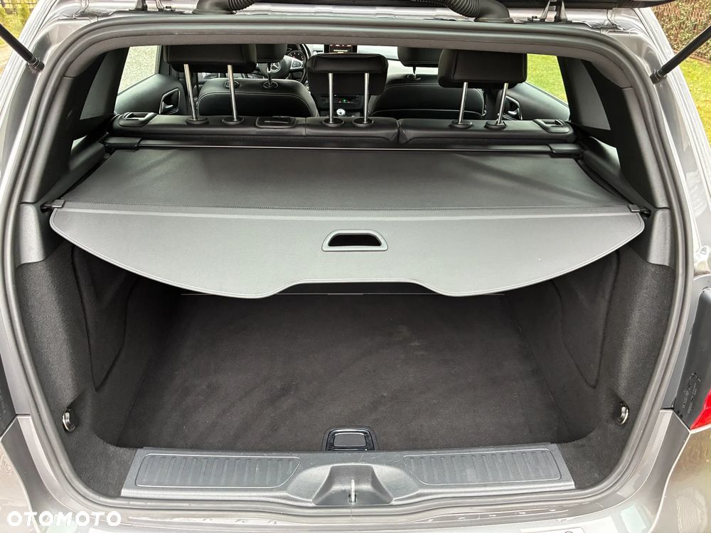 Mercedes-Benz Klasa B 180 BlueEFFICIENCY Edition - 17