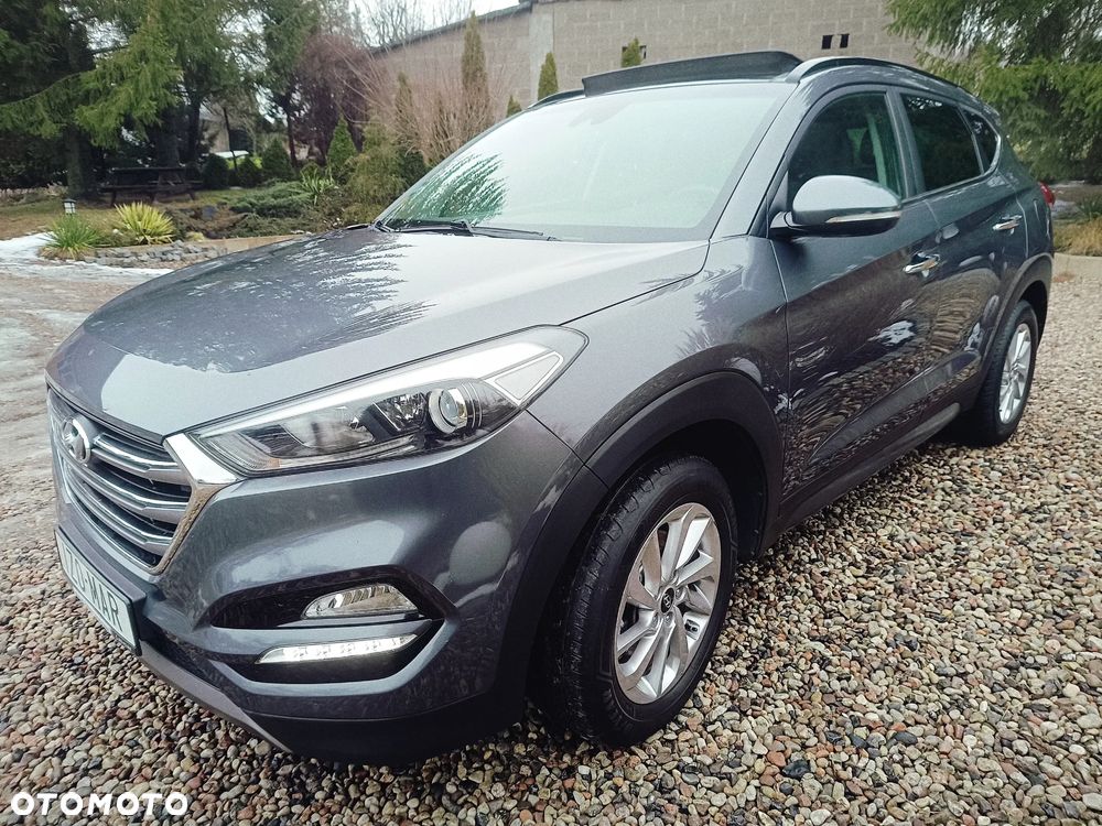 Hyundai Tucson blue 1.7 CRDi 2WD Intro Edition - 1