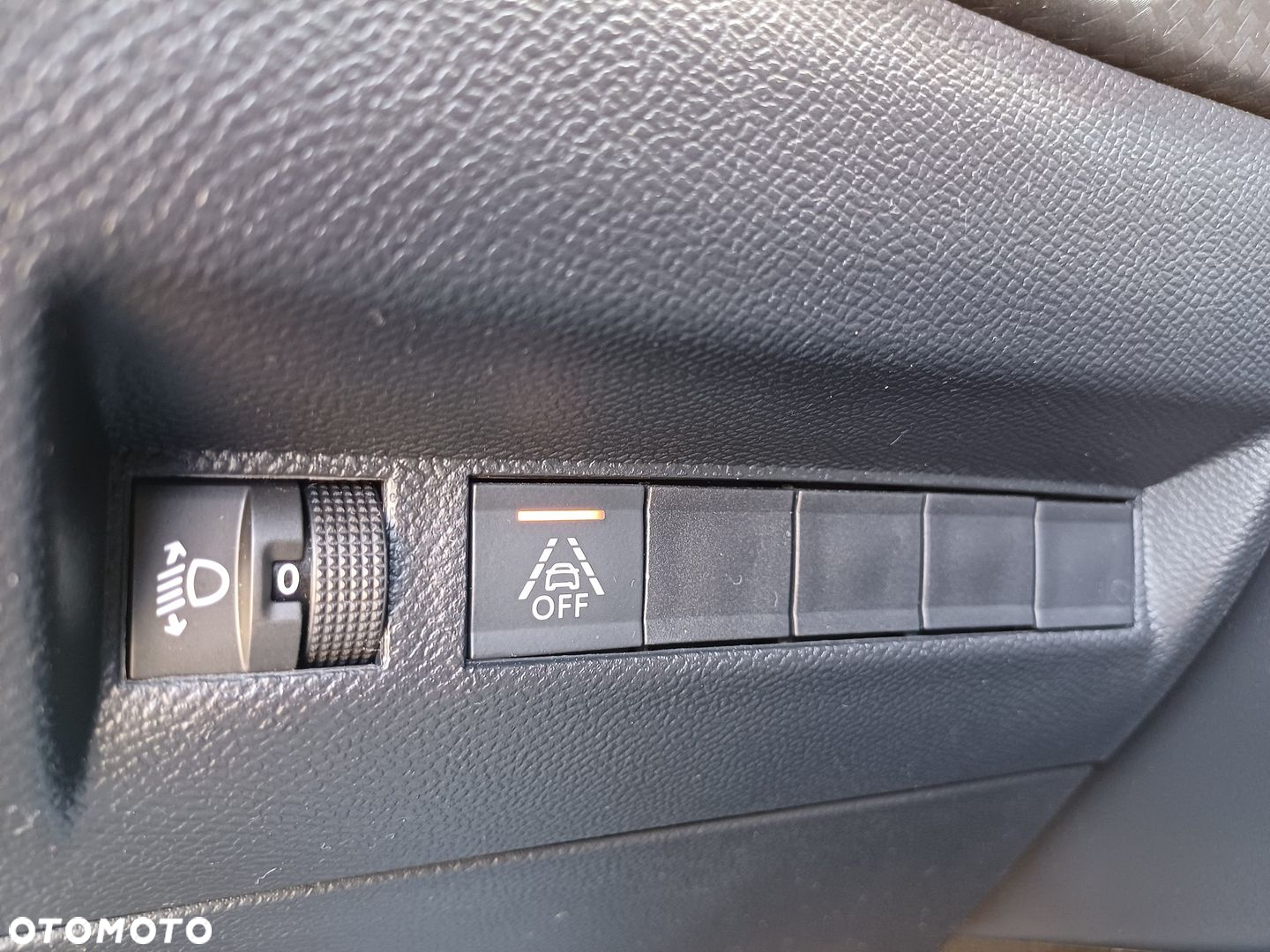 Peugeot 208 1.2 PureTech Allure Pack S&S - 25