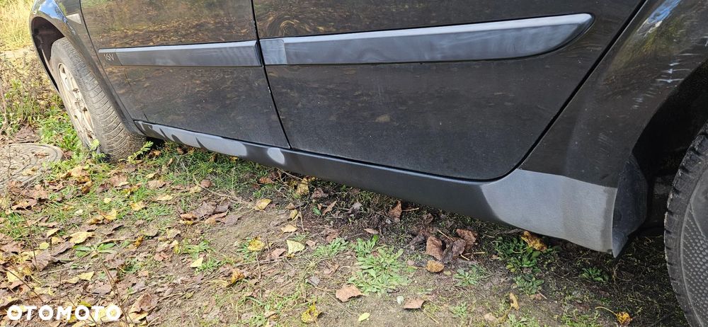 Renault Megane II 1.4 Pack Authentique - 9