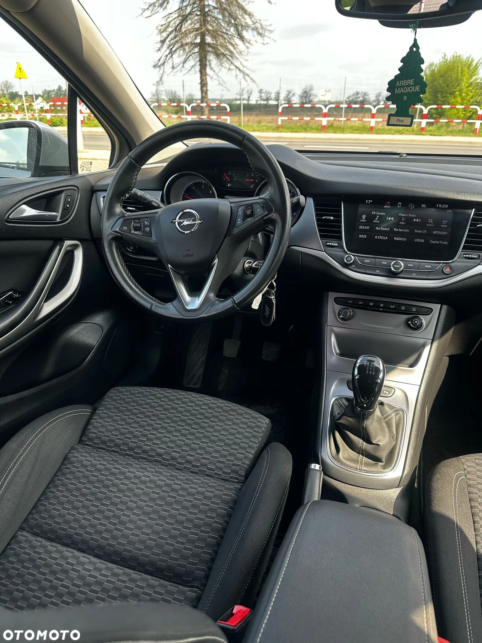 Opel Astra 1.6 CDTI Sports Tourer Active - 8