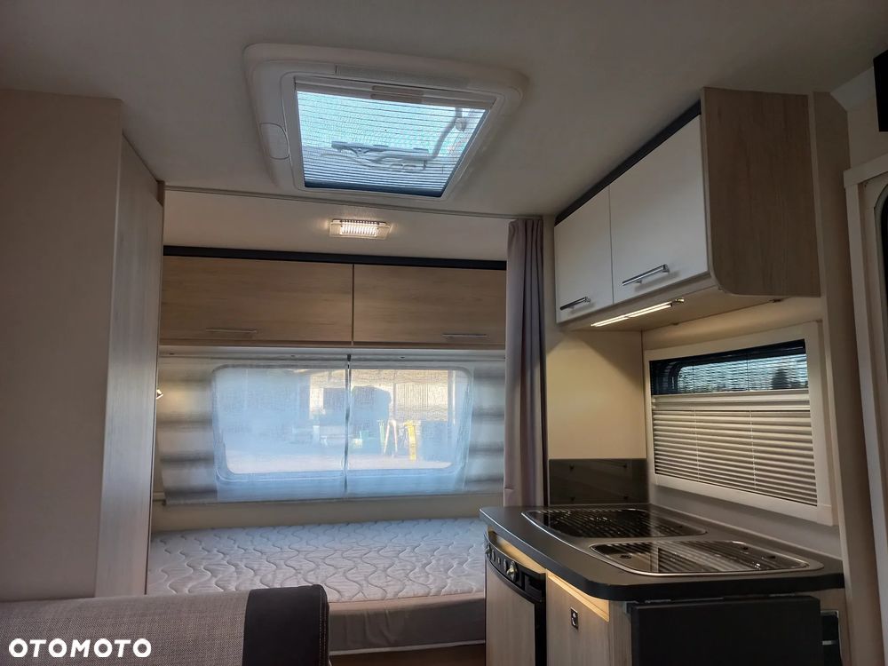 Sterckeman 390 CP Starlett Comfort, Markiza, Bagażnik na rowery - 22