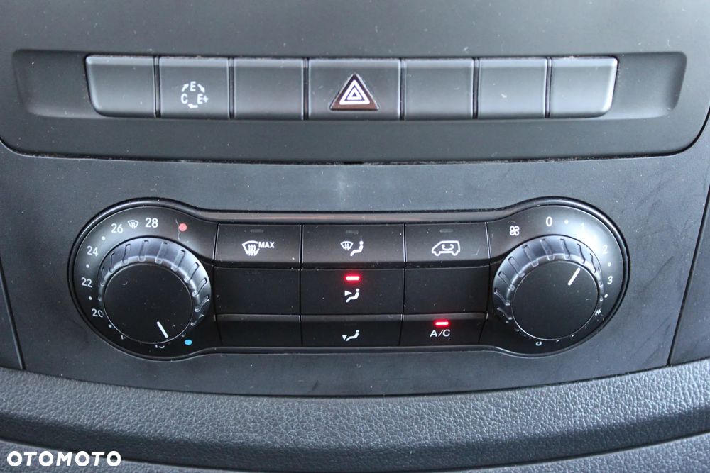 Mercedes-Benz Vito - 20