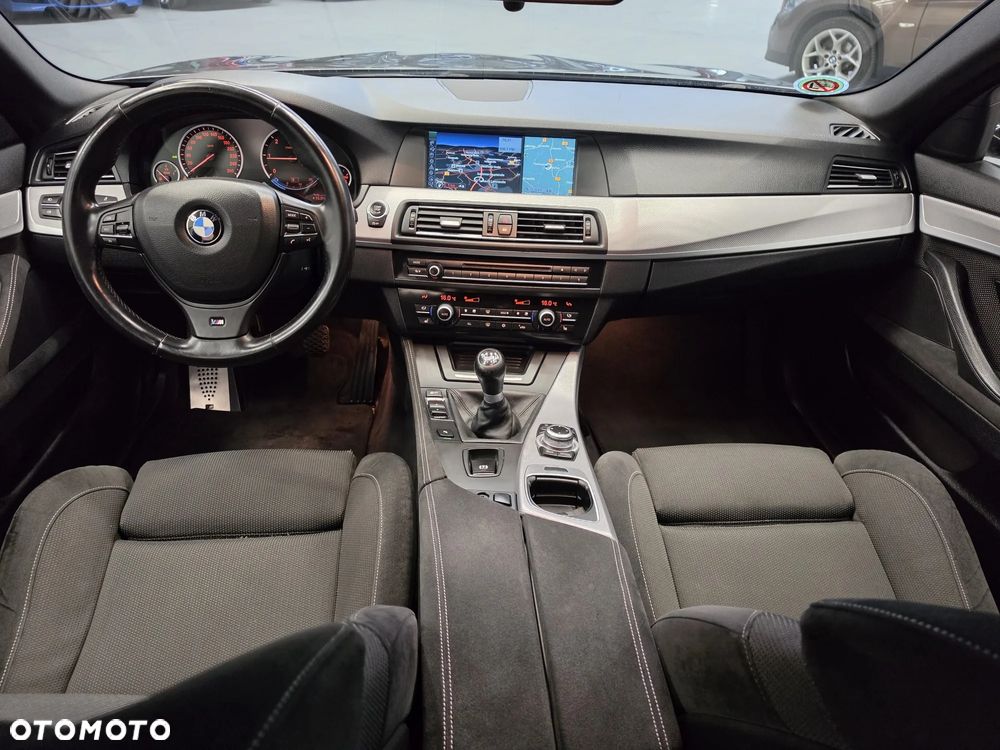 BMW Seria 5 - 25