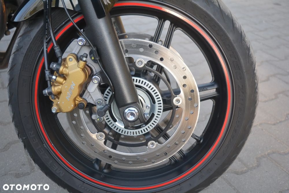 Honda CBF - 15
