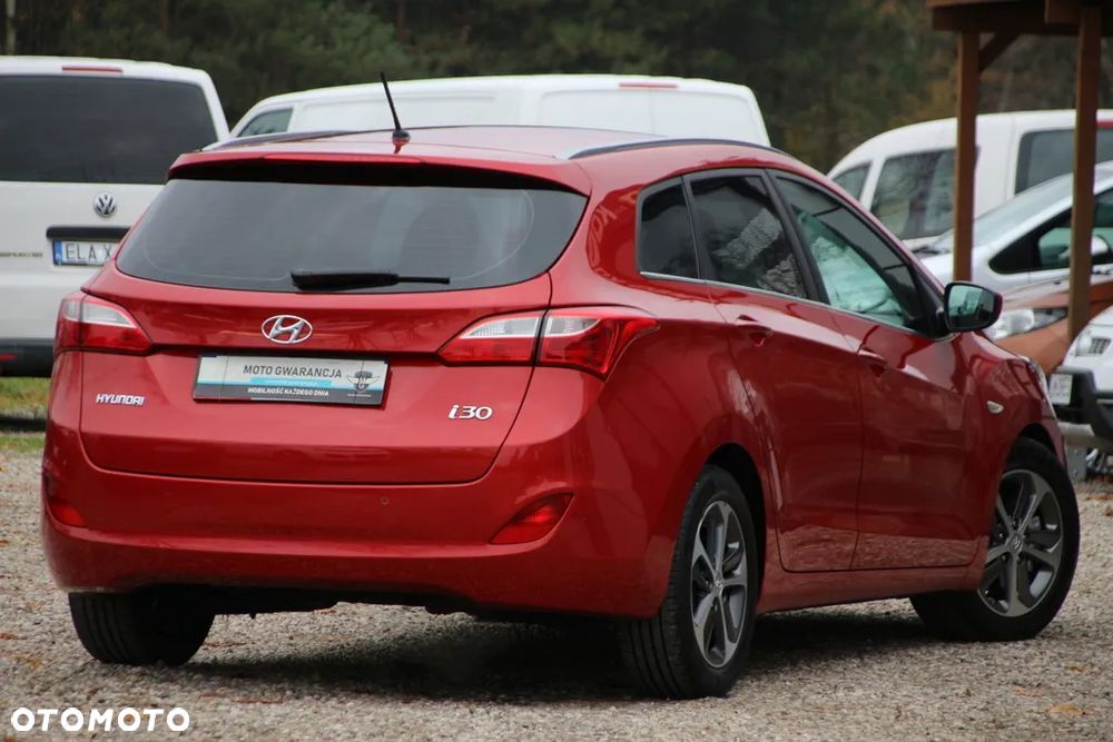 Hyundai i30 1.6 GDI Style - 17