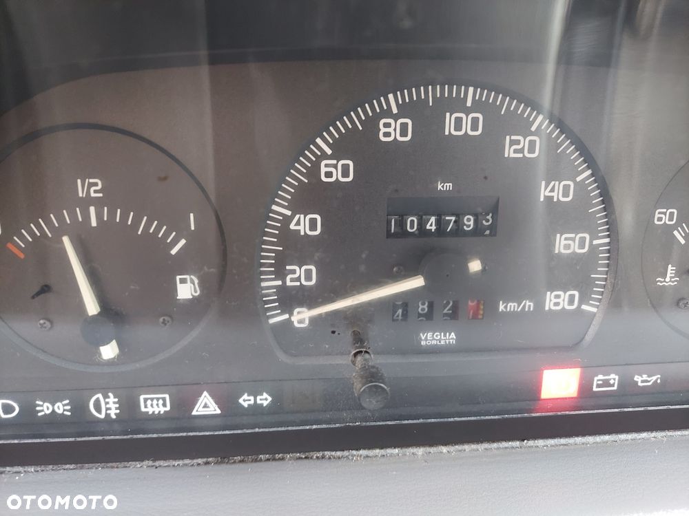 Fiat Uno - 6