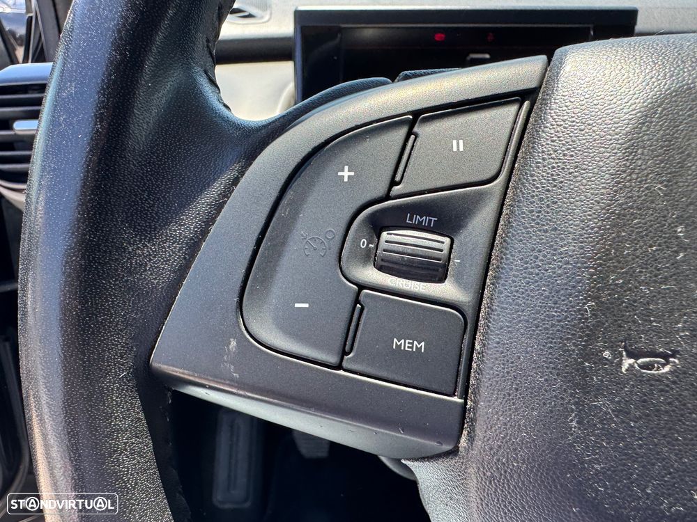 Citroën C4 Cactus 1.2 PureTech Shine Pack - 16