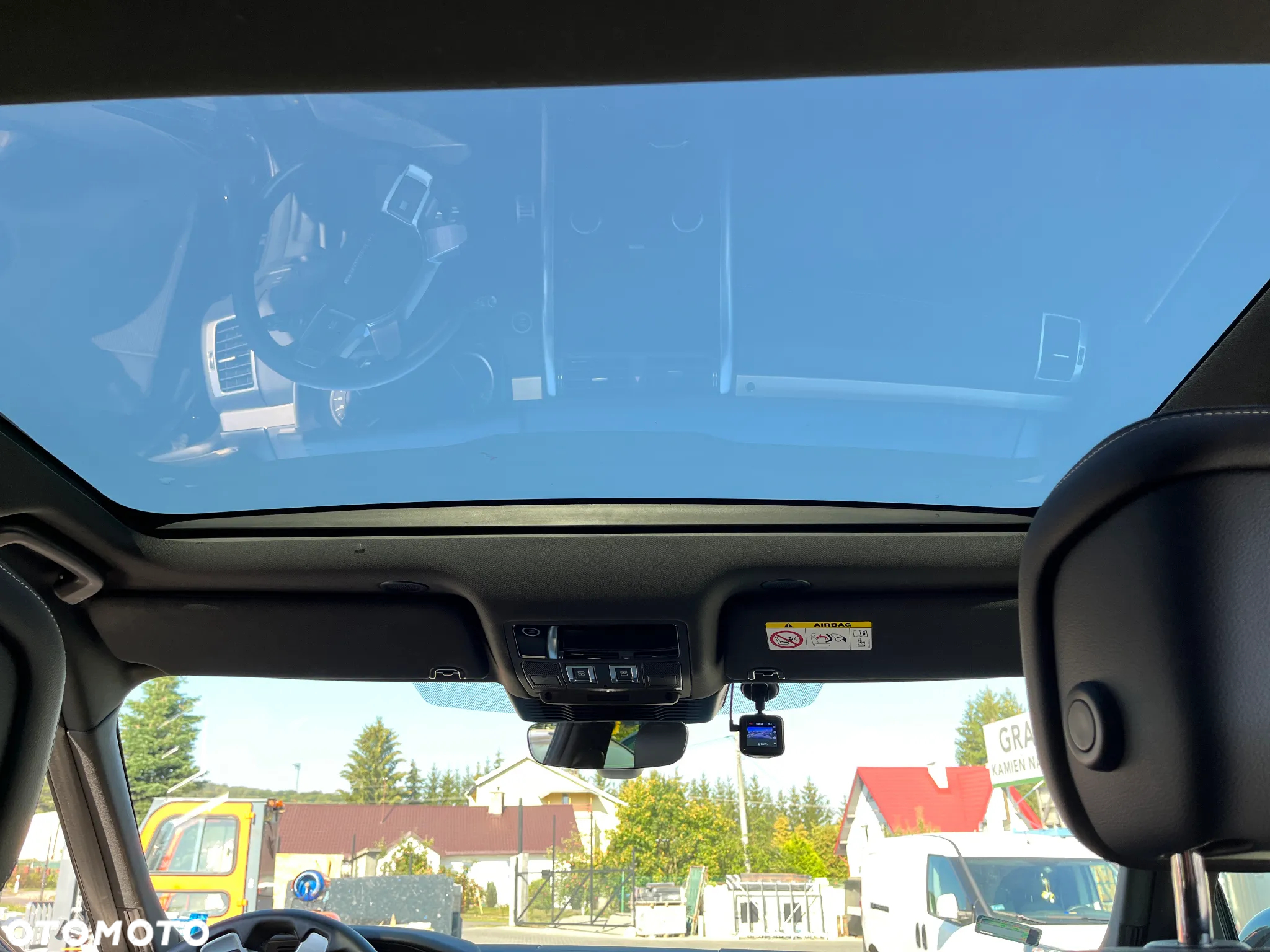 Land Rover Discovery V 2.0 P300 - 11
