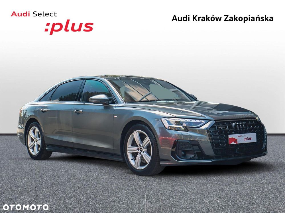 Audi A8 - 8