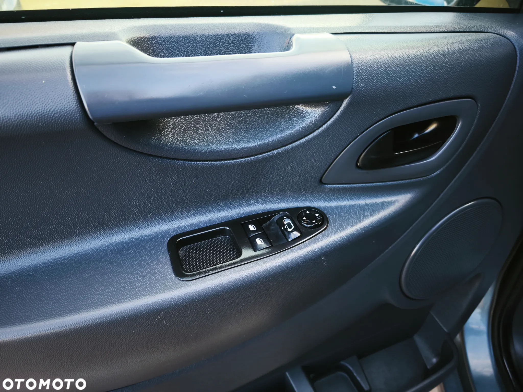 Peugeot Expert Scudo Jumpy - 9