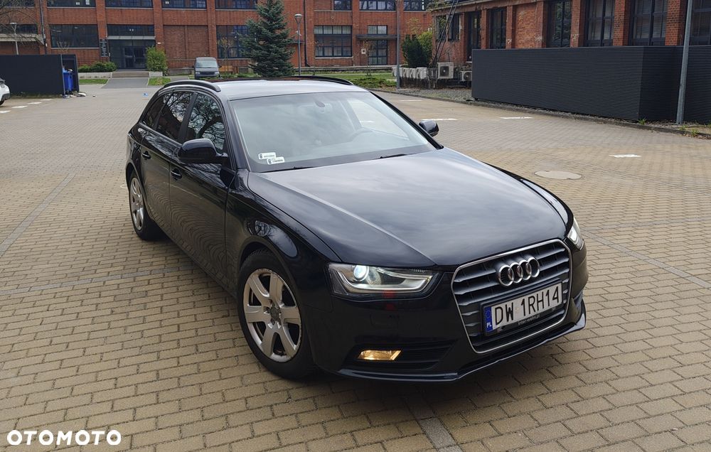 Audi A4 Avant - 1