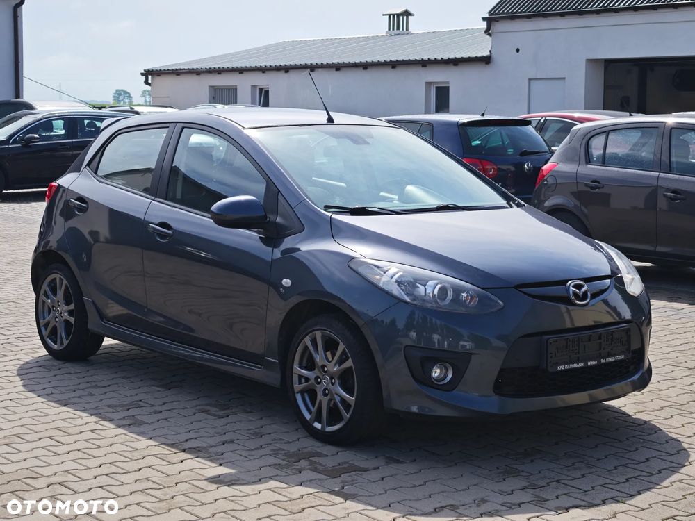 Mazda 2 1.5 Dynamic - 1