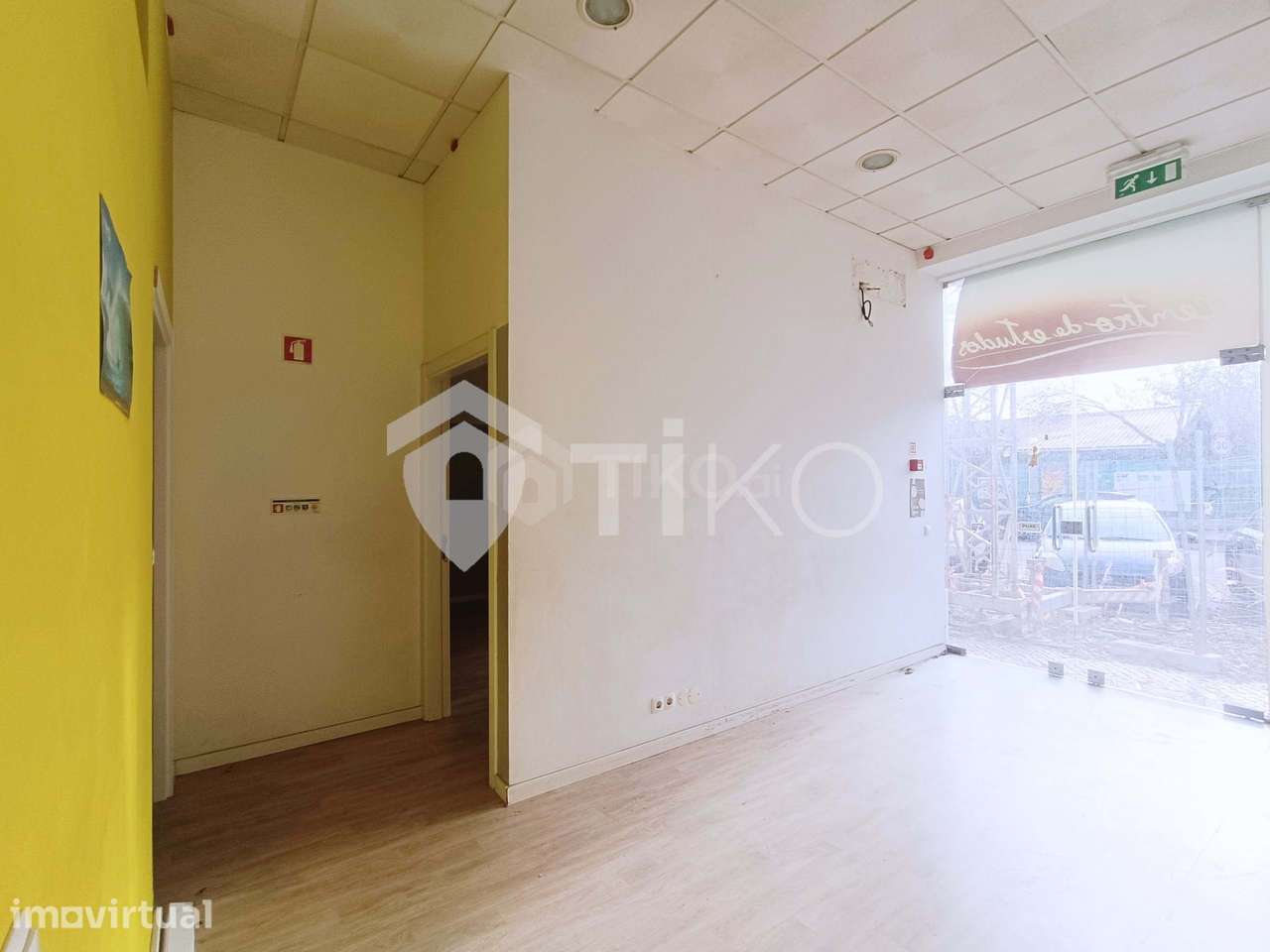 Espaço comercial arrendado no Lumiar - Investimento com rentabilidade - Grande imagem: 4/24