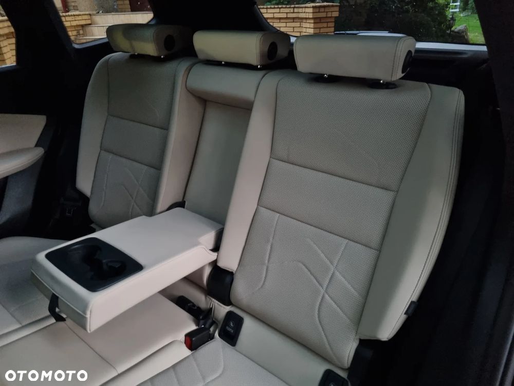 BMW X1 - 16