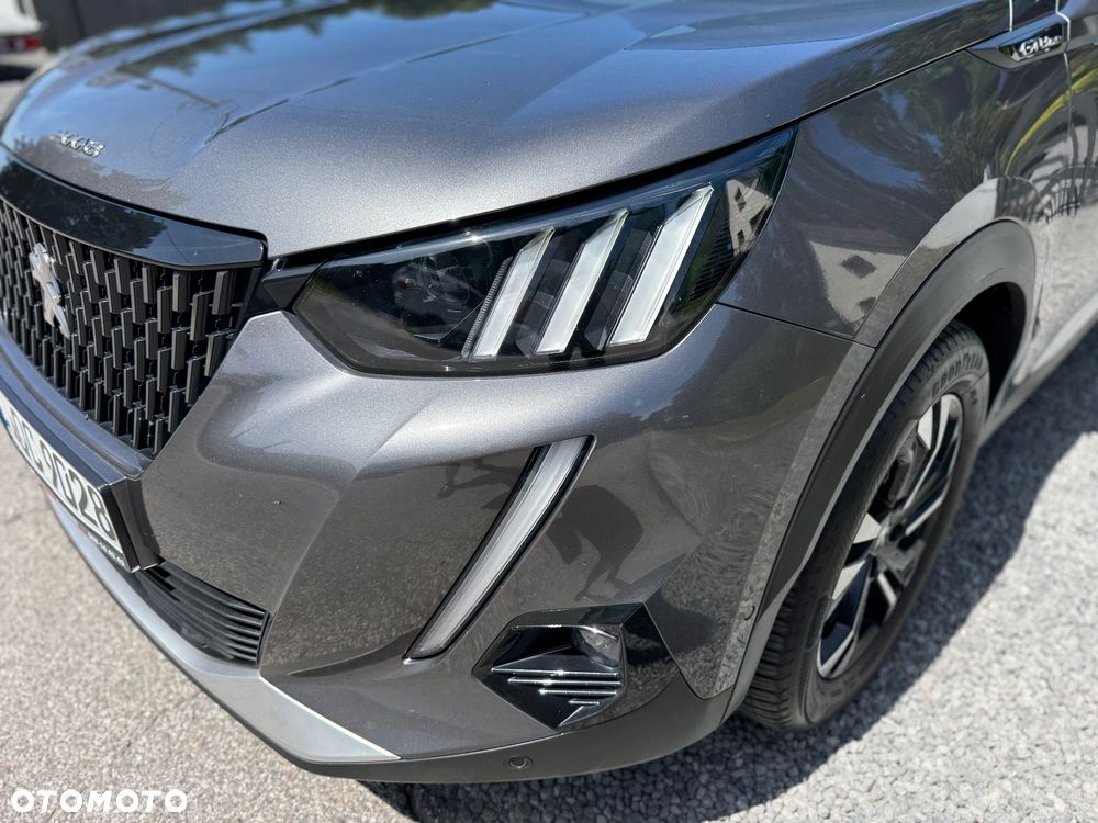 Peugeot 2008 - 10