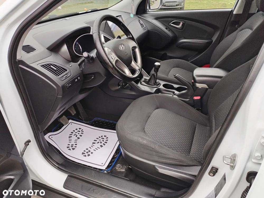 Hyundai ix35 - 27