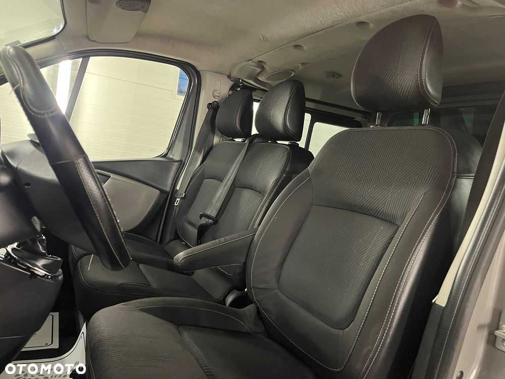 Renault Trafic - 17