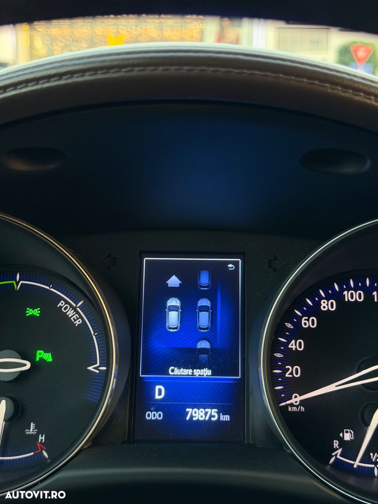 Toyota C-HR Lounge - 18