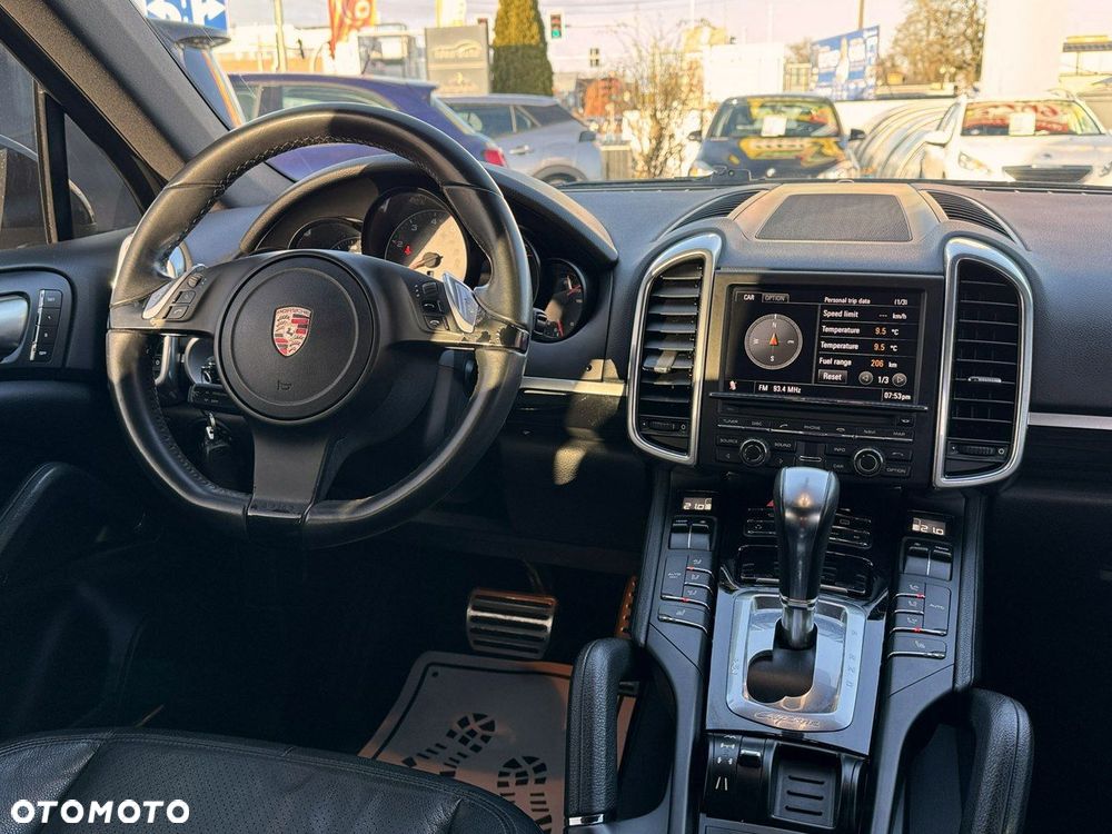 Porsche Cayenne S Tiptronic S - 28