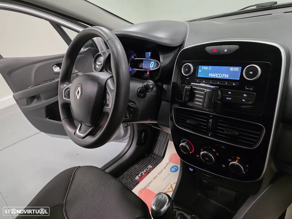 Renault CLIO SOCIETE 1.5 DCI ZEN  IVA DEDUTIVEL - 31