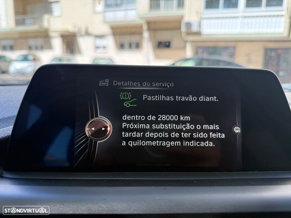 BMW 116 d Aut. Advantage - 11