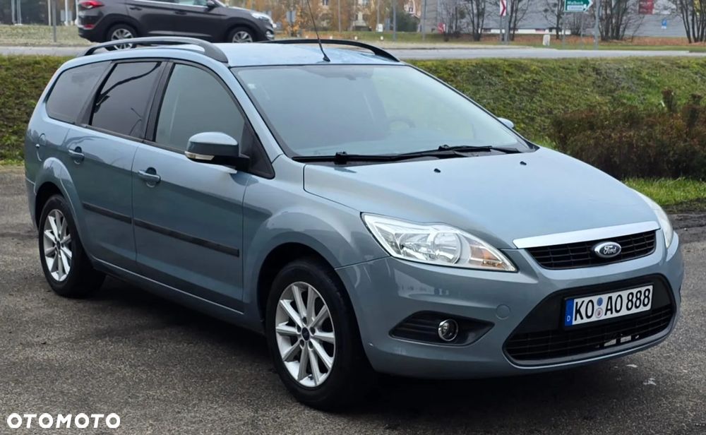 Ford Focus Turnier 1.6 16V Style - 8