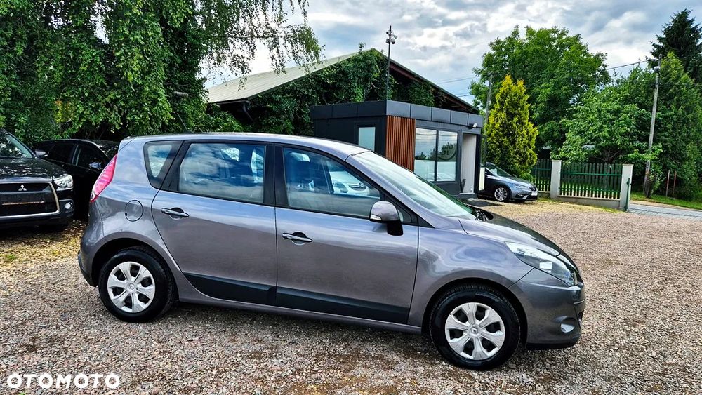 Renault Scenic 1.6 16V Tech Run Euro5 - 10