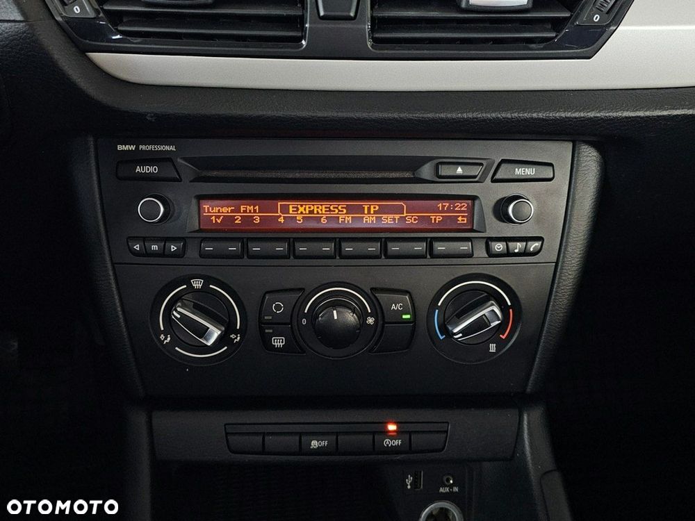 BMW X1 - 16
