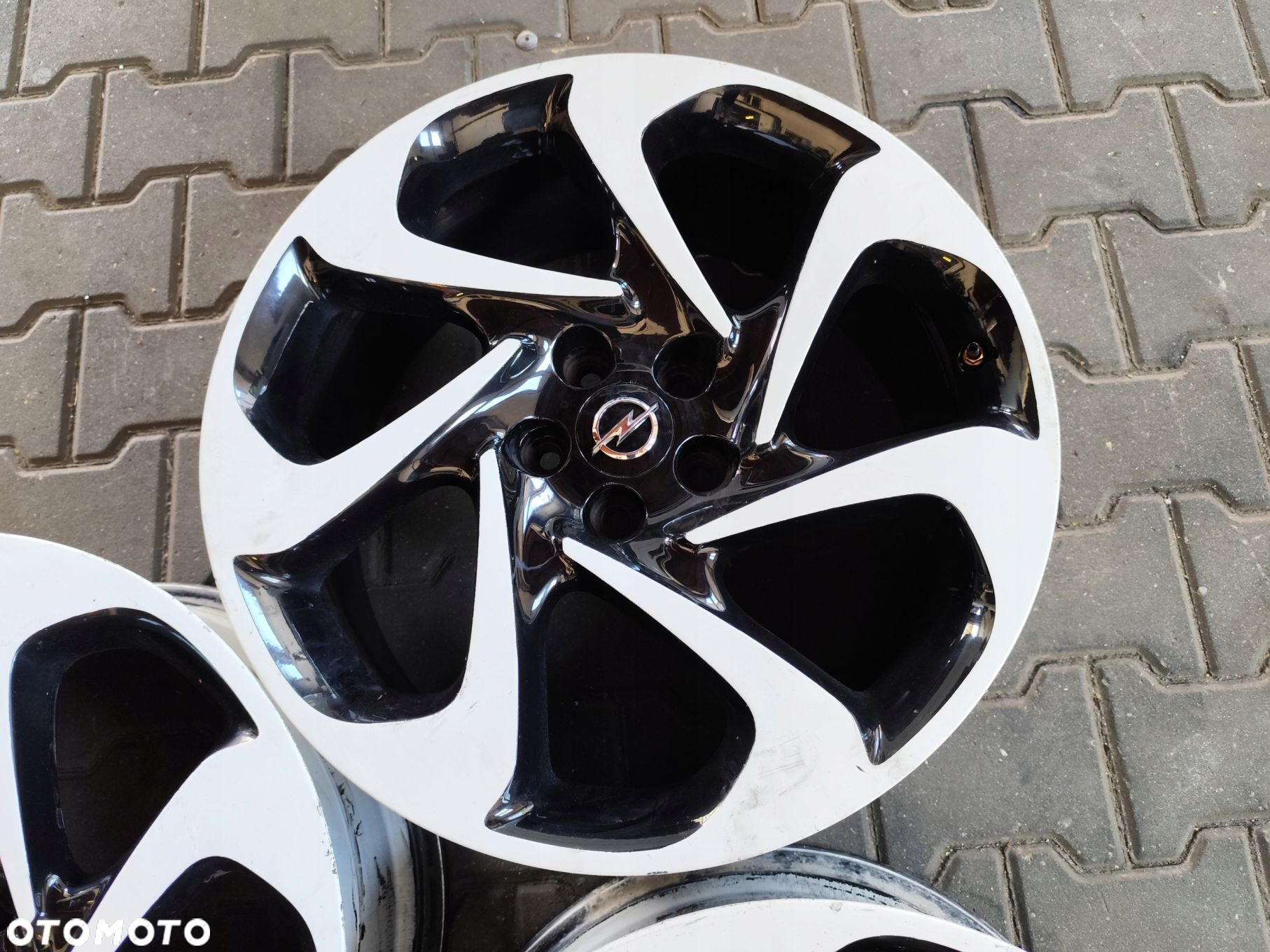 FELGA ALUFELGA ALUS OPEL ASTRA J GTC OPC 20 CALI 8,5J 13412626 - 4