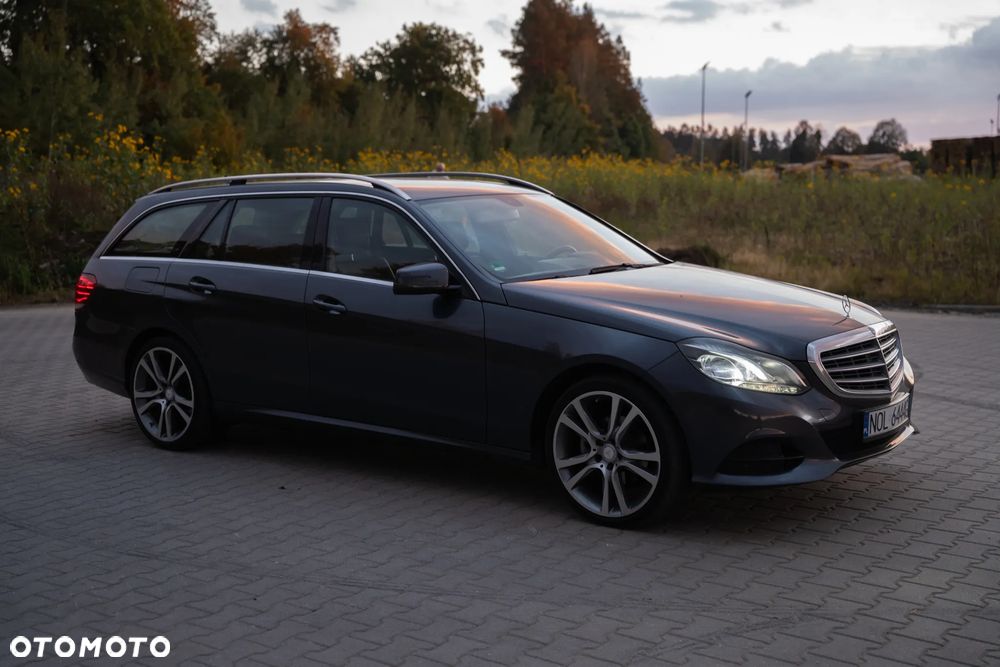 Mercedes-Benz Klasa E 200 BlueTEC Elegance - 4