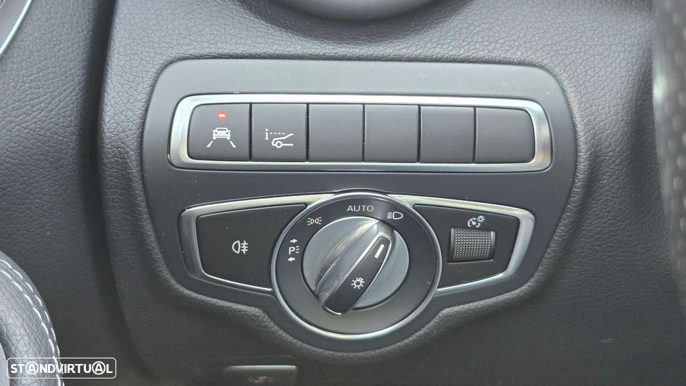 Mercedes-Benz C 220 d AMG Line - 12